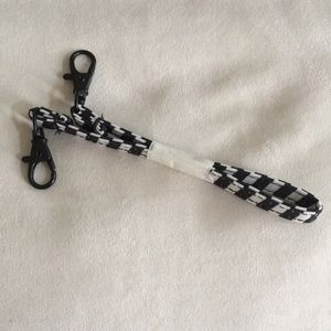 💕 2 for $22💕 NWOT JuJuBe Black Magic Short Strap